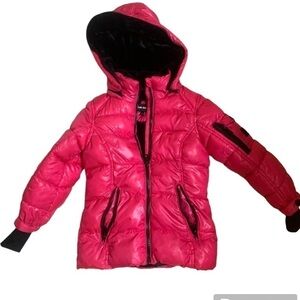 Girl’s Diesel Jacket Size 5/6 in Hot Pink EUC